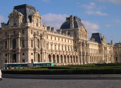 法國盧浮宮官方
